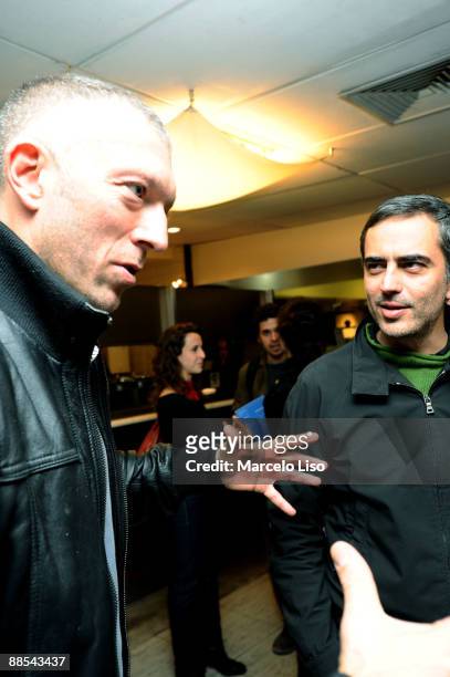 Actor Vincent Cassel and Heitor Dhalia attend at the second day of the French Cinema Panorama at Reserva Cultural on June 17, 2009 in Sao Paulo,...