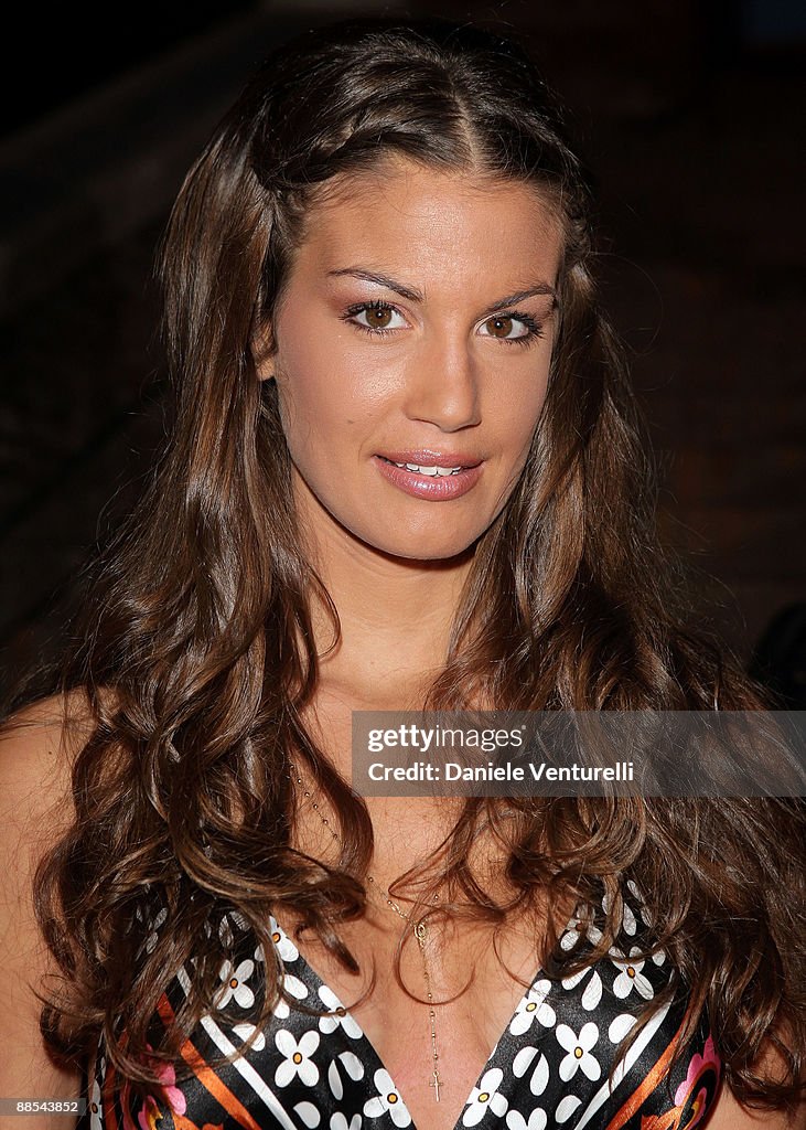 Sfilata D'Amore E Moda