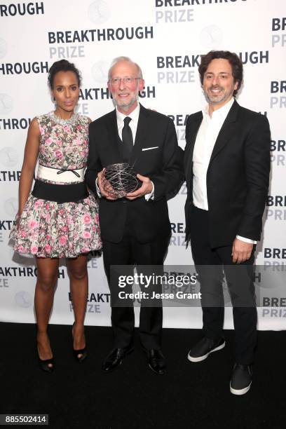 Kerry Washington, Breakthrough Prize in Life Sciences Laureate Don W. Cleveland, and Alphabet president Sergey Brin attend the 2018 Breakthrough...