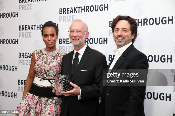 Kerry Washington, Breakthrough Prize in Life Sciences Laureate Don W. Cleveland, and Alphabet president Sergey Brin attend the 2018 Breakthrough...