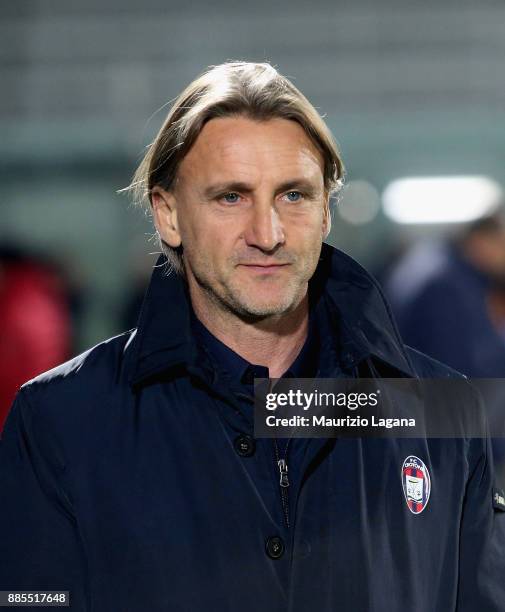 Head coach of Crotone Davide Nicola during the Serie A match between FC Crotone and Udinese Calcio at Stadio Comunale Ezio Scida on December 4, 2017...