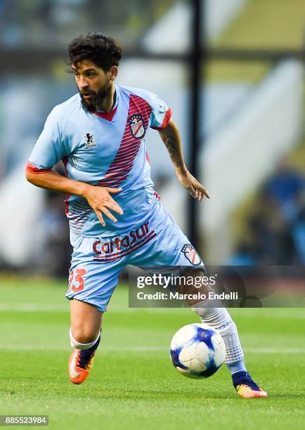 Lucas Wilchez of Arsenal drives the ball during a match between Boca Juniors and Arsenal as part of the Superliga 2017/18 at Alberto J. Armando...