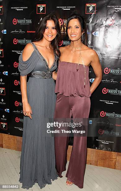 Patricia Velasquez and Padma Lakshmi attend the 6th Annual Wayuu Taya Foundation Gala at the Stephen Weiss Studio on June 17, 2009 in New York City.