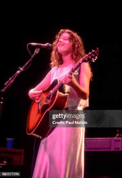 Singer Sarah McLachlan performing at the World Music Theater in Tinley Park, Illinois, August 9, 1995.