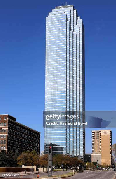 Bank Building Dallas American Bank Dallas Photos and Premium High Res Pictures - Getty Images