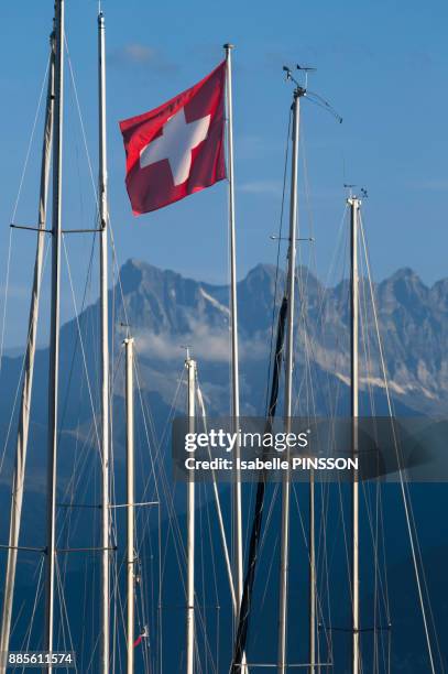 switzerland, canton of vaud, region of leman, vevey, the marina - dents du midi mountain switzerland stock pictures, royalty-free photos & images