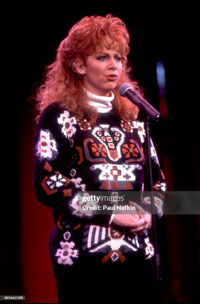Reba McEntire Performing