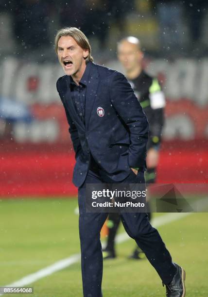Head coach of Crotone Davide Nicola during the Serie A match between FC Crotone and Udinese Calcio at Stadio Comunale Ezio Scida on December 4, 2017...