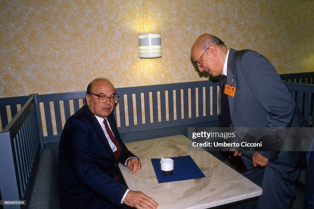 Politician Bettino Craxi is with Giorgio Napolitano at the Socialist International (SI) in Berlino 1990