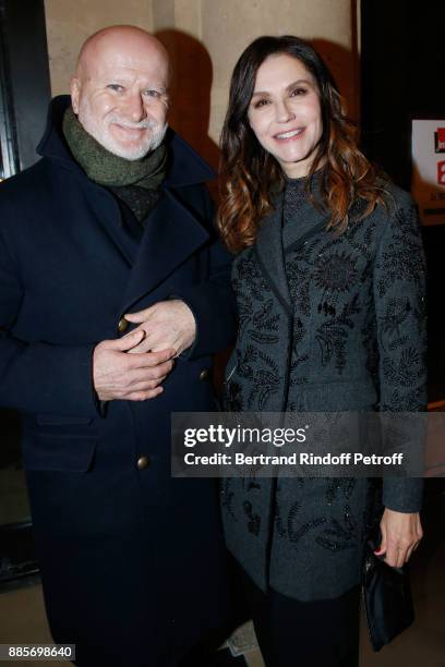 Actors Jean-Luc Revol and Alessandra Martines attend the Tribute to Actress Jeanne Moreau at Odeon Theatre on December 4, 2017 in Paris, France.