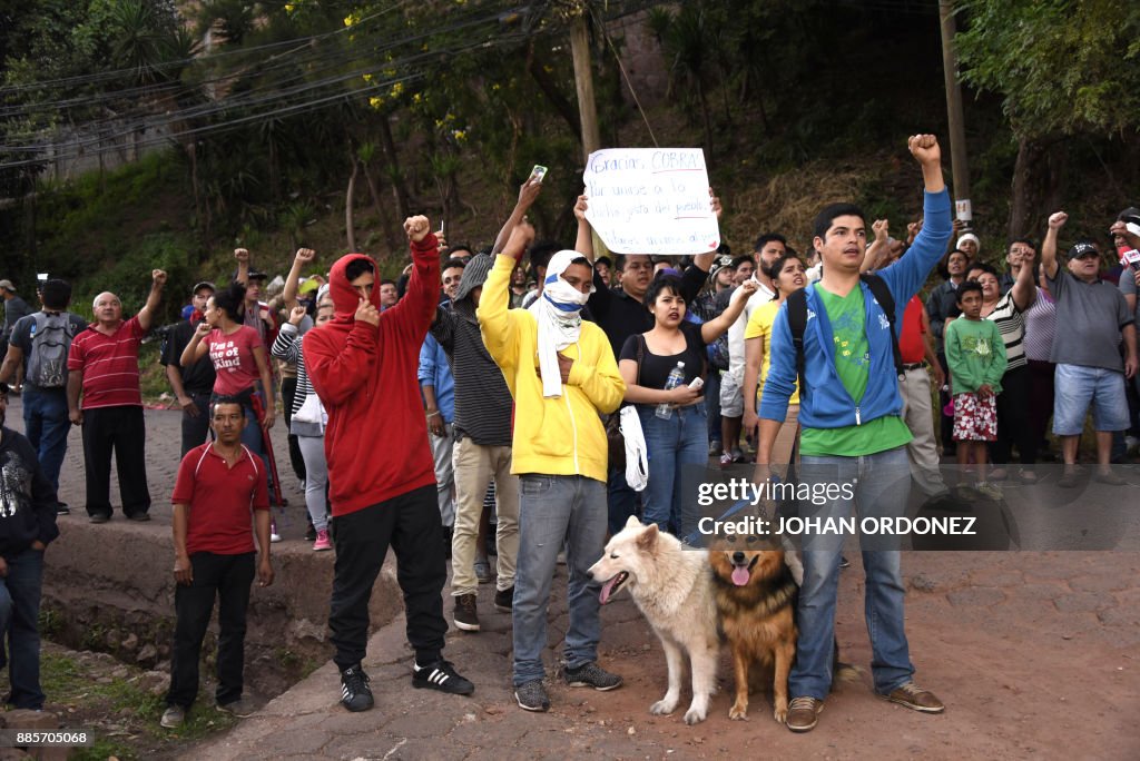 HONDURAS-ELECTION-AFTERMATH-CURFEW