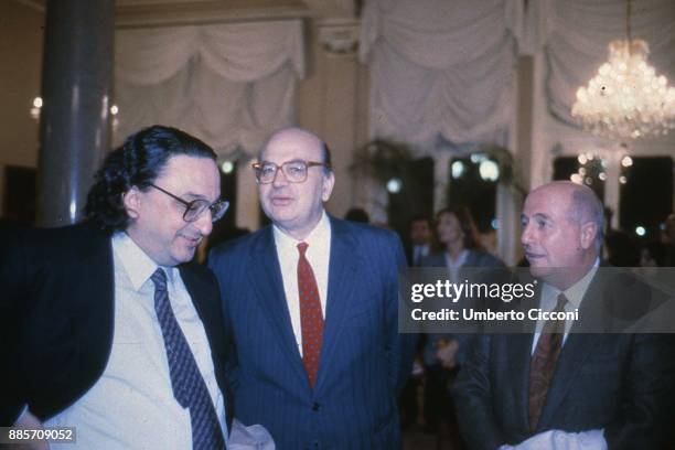 Prime Minister Bettino Craxi is at the Italian socialist party congress with politicians Gianni De Michelis and Silvano Larini, Rimini 1987.