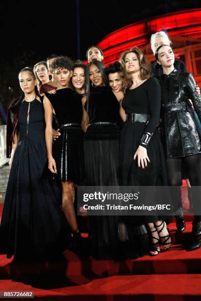 Linda Spierings, Veronica Webb, Nadege du Bospertus, Dilone, Imaan Hammam, Marpessa Hennink, Naomi Campbell, Farida Khelfa, Stephanie Seymour, Marie...