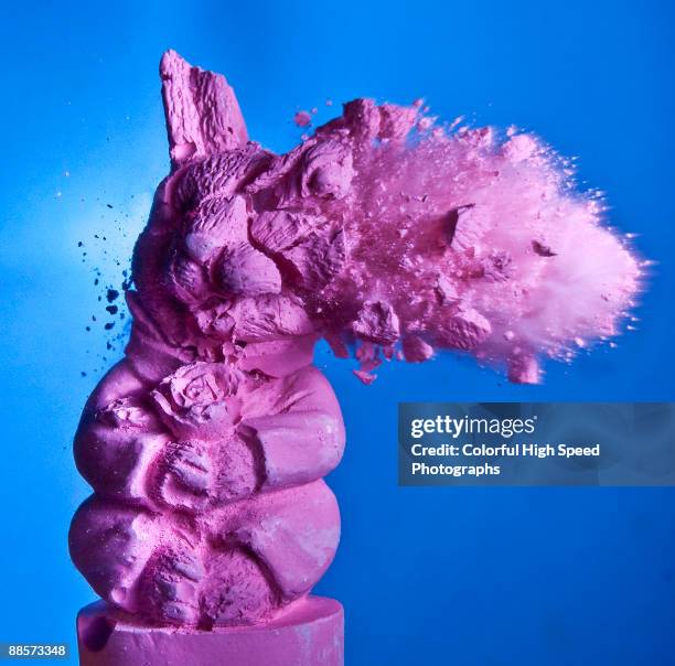 Chalk Explode Chalk Explosion Photos et images de collection - Getty Images