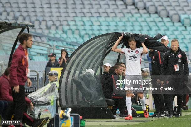 Oriol Riera of the Wanderers walks to the dressing rooms after sustaining an injury during the round nine A-League match between the Western Sydney...