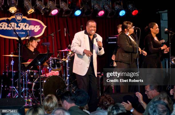 Ben E King performs during Gary U.S. Bonds Birthday Bash at B.B. King Blues Club & Grill on June 17, 2009 in New York, New York.