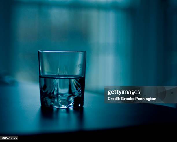 half full - half full stock pictures, royalty-free photos & images