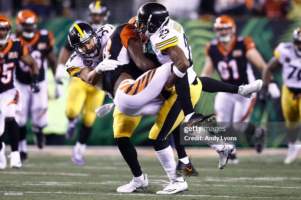 Pittsburgh Steelers v Cincinnati Bengals