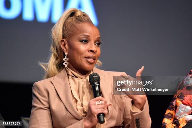 Mary J. Blige speaks onstage during the Hammer Museum presents The Contenders 2017 "Mudbound" at Hammer Museum on December 4, 2017 in Los Angeles,...