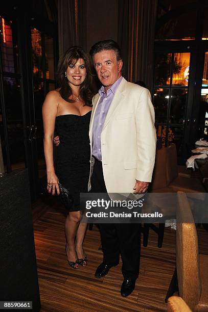 Tanya Thicke and Alan Thicke attend Yellowtail restaurant at the Bellagio Las Vegas on June 19, 2009 in Las Vegas, Nevada.