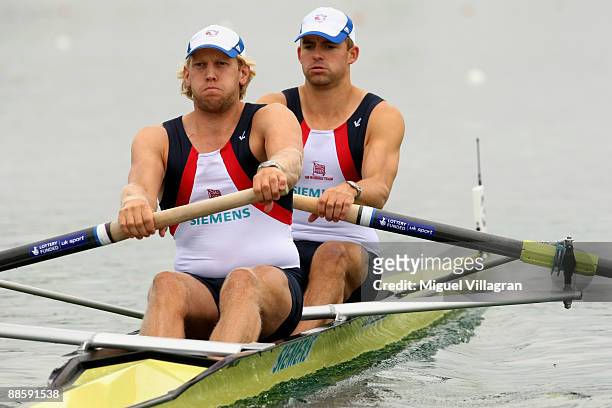 Andrew Truggs Hodge and Peter Reed of Great Britain compete in the Men's Pair Repechage competition during day 3 of the FISA Rowing World Cup at the...