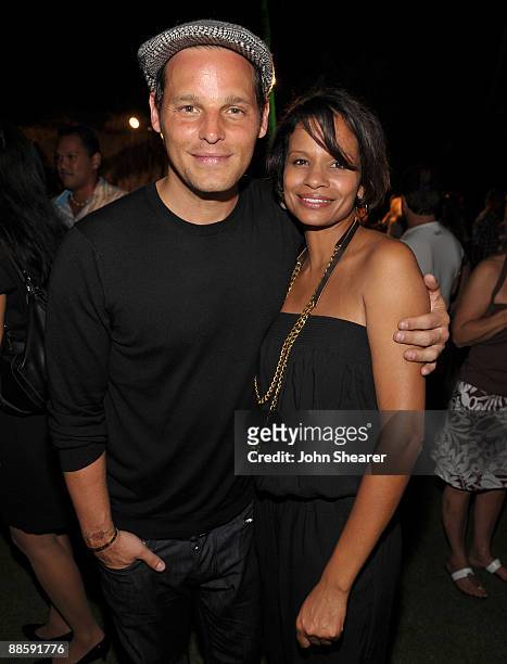 Actor Justin Chambers and wife Keisha Chambers attend the Taste of Chocolate party at Four Seasons Resort Maui on June 19, 2009 in Wailea, Hawaii.