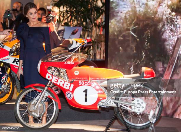 Queen Letizia of Spain attends the 'As del Deporte' and 'As' sports newspaper 50th anniversary dinner at the Palacio de Cibeles on December 4, 2017...