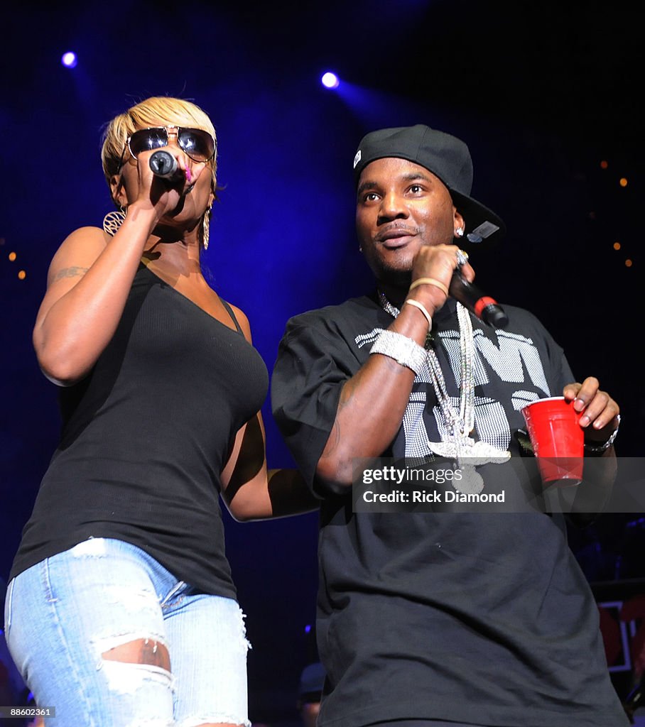 Hot 107.9 Birthday Bash 14