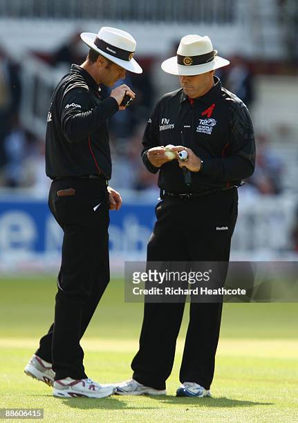 Umpires Daryl Harper and Simon Taufel examine the ball during the ICC World Twenty20 Final between Pakistan and Sri Lanka at Lord's on June 21, 2009...
