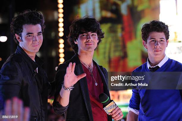 Kevin, Joe and Nick Jonas of the Jonas Brothers host the 20th Annual MuchMusic Video Awards at the MuchMusic HQ on June 21, 2009 in Toronto, Canada.