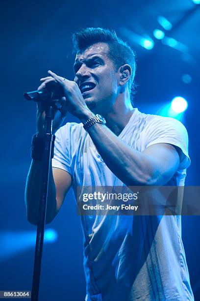 Nick Hexum of 311 performs in concert at The Lawn at White River State Park on June 21, 2009 in Indianapolis, Indiana.