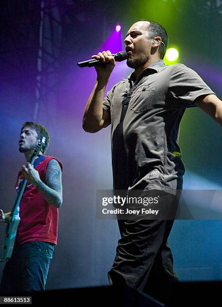 Tim Mahoney Singer Madley Park Photos and Premium High Res Pictures - Getty Images