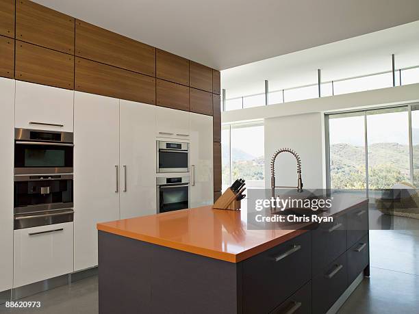 interior da moderna cozinha - calabasas imagens e fotografias de stock