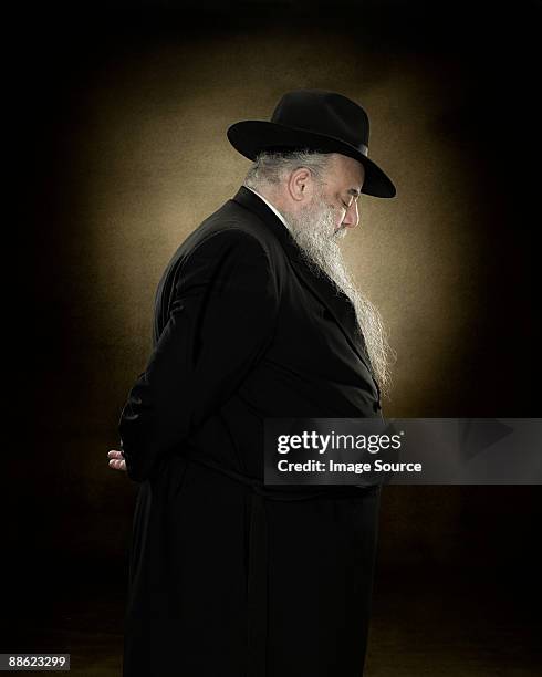 profile of a rabbi - the last rabi fotografías e imágenes de stock