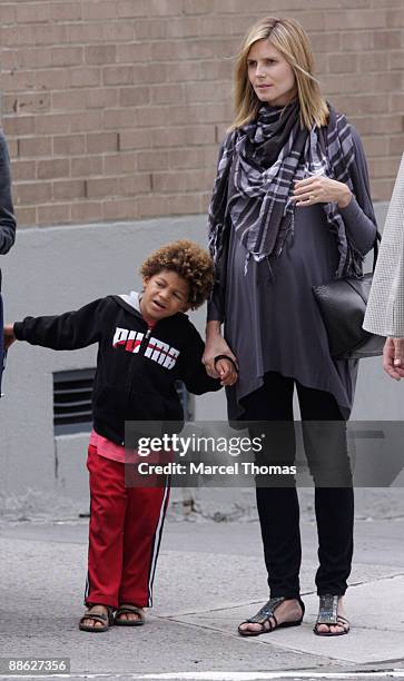 Heidi Klum and son Henry Samuel are seen on the Streets of Manhattan on June 22, 2009 in New York City.EXCLUSIVE COVERAGE