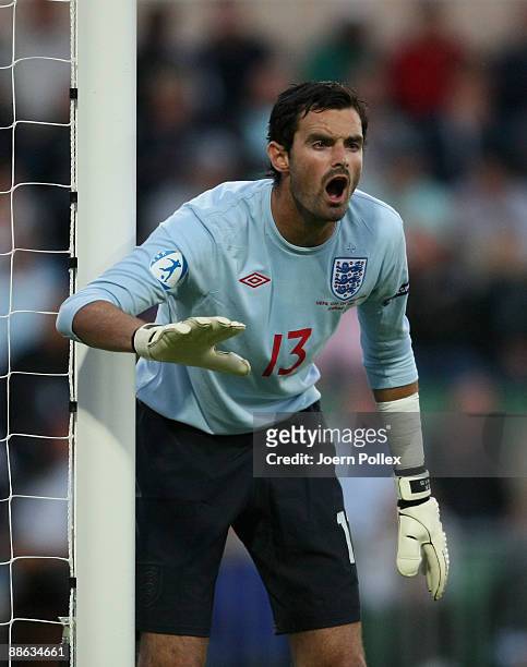 Joe Lewis of England gestures during the UEFA U21 Championship Group B match between Germany and England at the Oerjans vall stadium on June 22, 2009...