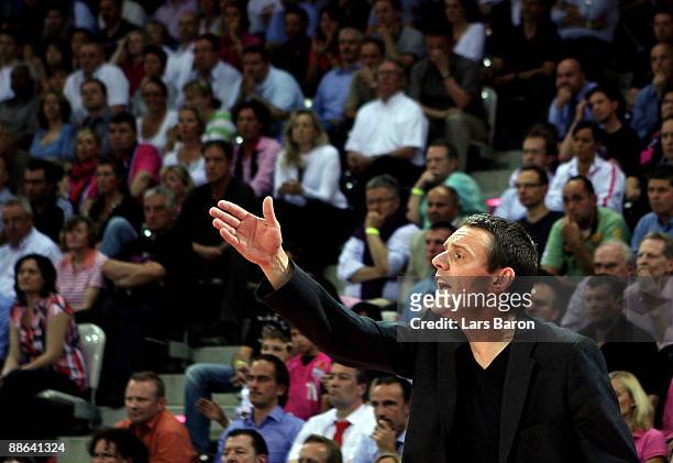 Coach Michael Koch of Bonn gestures during the BBL Play-Offs fourth final match between Telekom Baskets Bonn and EWE Baskets at the Telekom Dome on...