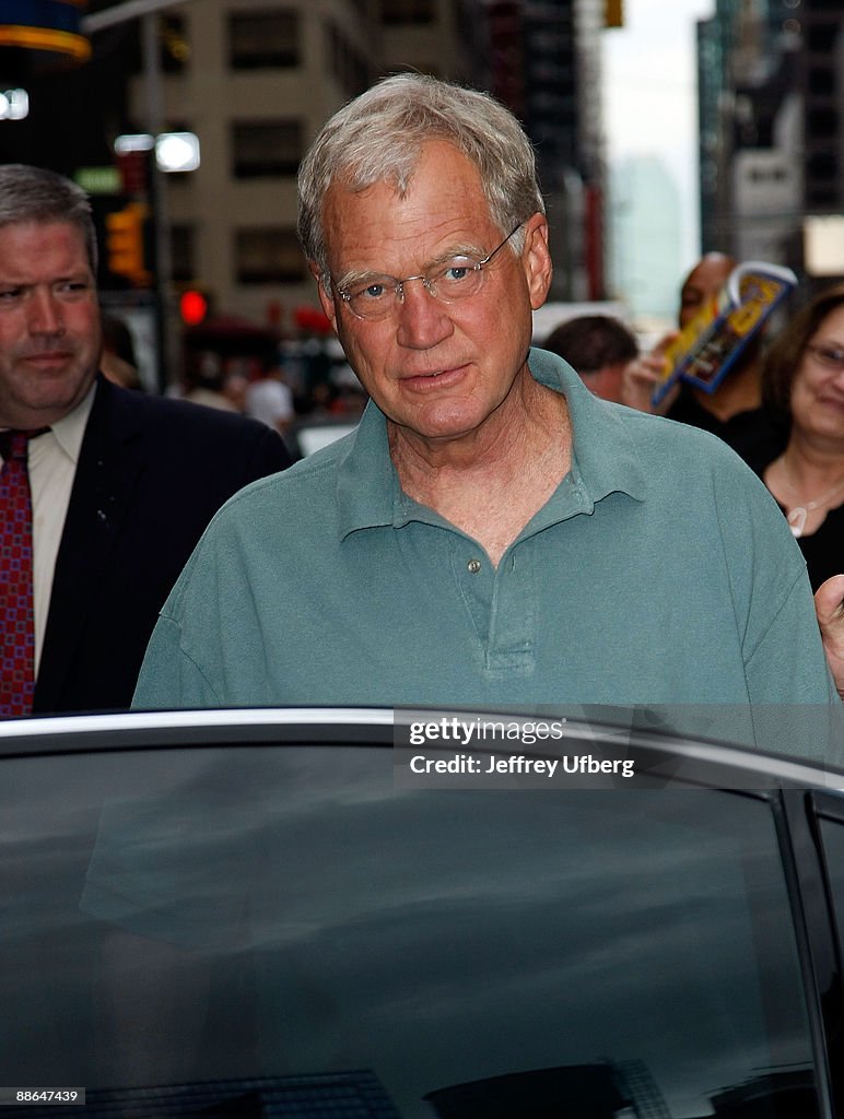 Sandra Day O'Connor Visits "Late Show With David Letterman" - June 23, 2009