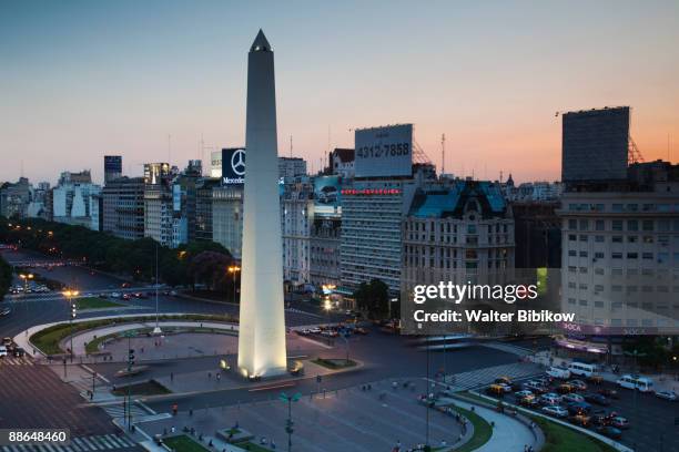 el obelisko, plaza de la republica - obelisk stock pictures, royalty-free photos & images