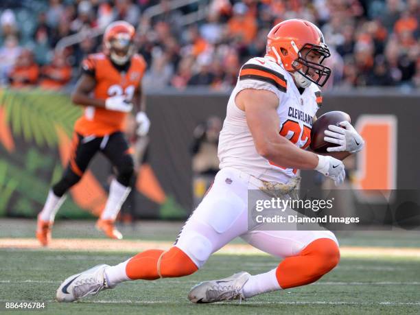 Tight end Seth DeValve of the Cleveland Browns catches a pass in the second quarter of a game on November 26, 2017 against the Cincinnati Bengals at...