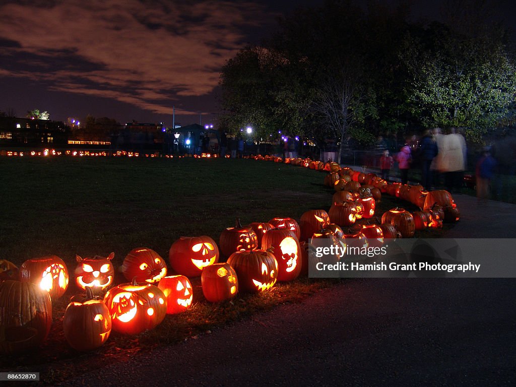 Halloween in double row