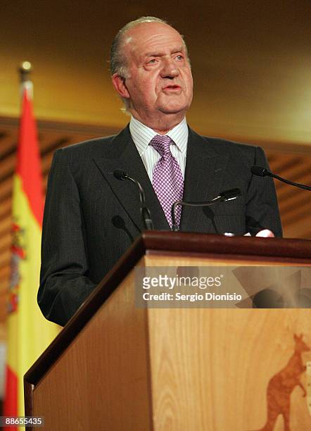 King Juan Carlos I speaks during a reception at Parliament House, as part of their 3 day State visit to Australia on June 24, 2009 in...