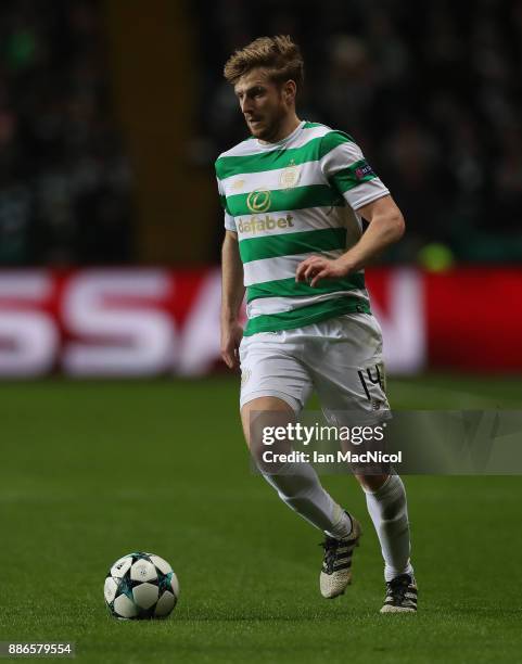 Stuart Armstrong of Celtic controls the ball during the UEFA Champions League group B match between Celtic FC and RSC Anderlecht at Celtic Park on...