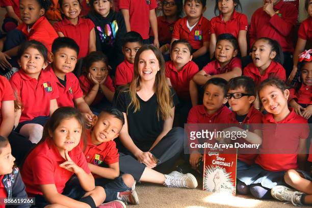 Leighton Meester joins Feeding America & Random House Children's Books to read Dr. Seuss's "How the Grinch Stole Christmas!" and serve lunch at Para...