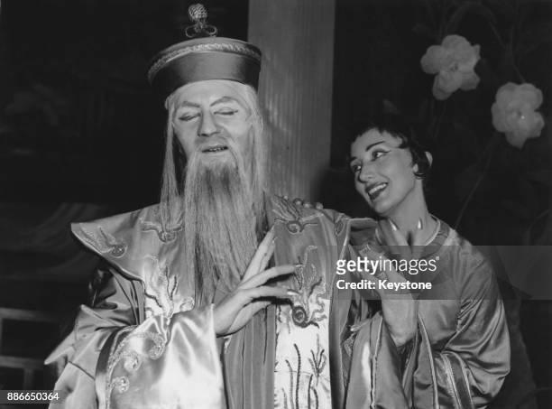 Australian soprano June Bronhill as Princess Mi and Peter Bayliss as her uncle Tschang during rehearsals for a Sadler's Wells Opera Company...