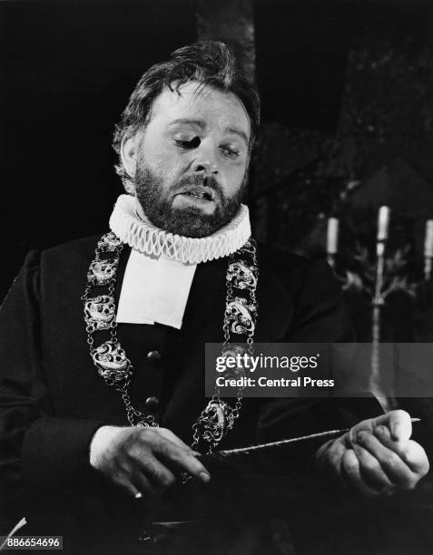 Welsh actor Richard Burton in costume as 'Dr Faustus' in an Oxford University Dramatic Society production of the play by Christopher Marlowe at the...