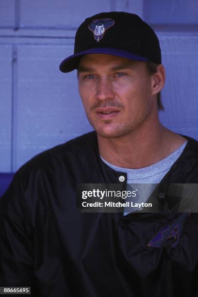 Todd Stottlemyre of the Arizona Diamondbacks looks on before a baseball game against the New York Mets on May 15, 1999 at Shea Stadium in New York,...