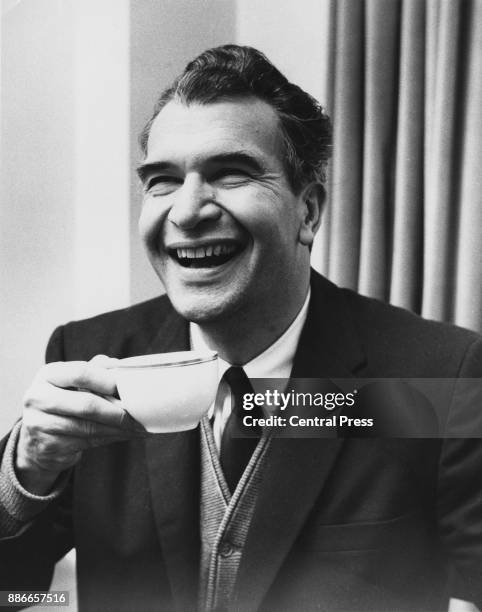 American jazz pianist and composer Dave Brubeck in his London hotel, 16th November 1962. He is in the country for his fifth UK tour.