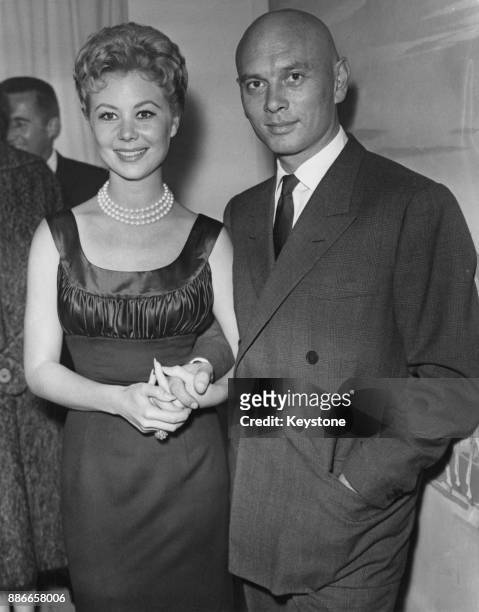 Russian-born actor Yul Brynner and actress Mitzi Gaynor, circa 1958.