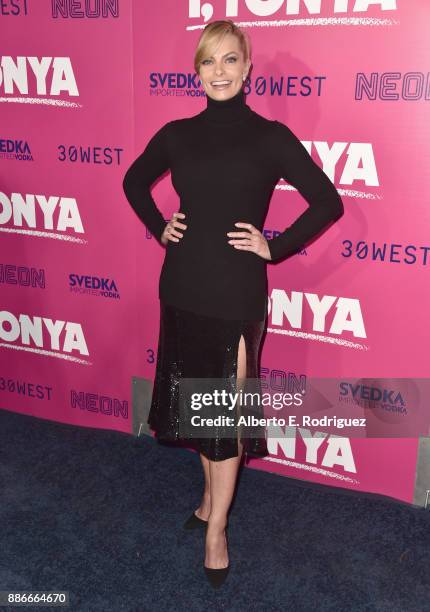 Jaime Pressly attends Premiere Of Neon's "I, Tonya" at the Egyptian Theatre on December 5, 2017 in Hollywood, California.